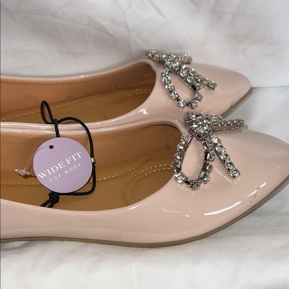 TOP Moda Nude Rhinestone Bow Flats - Picture 6 of 11